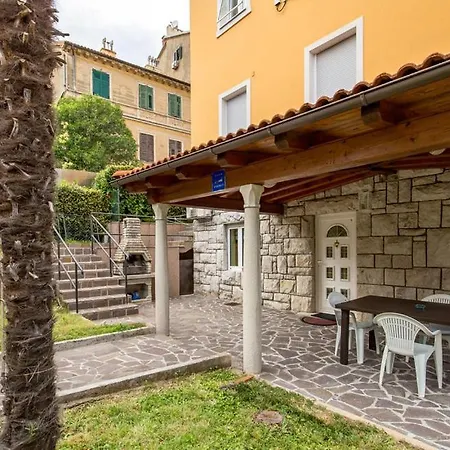 Vallelosca Garden Pensionat 4*