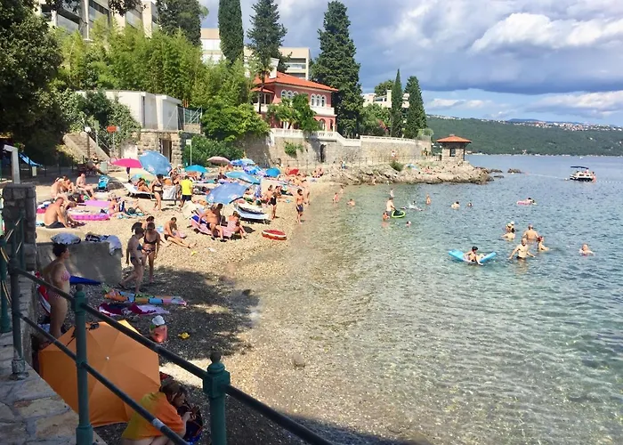 Vallelosca Garden 4* أوباتيا