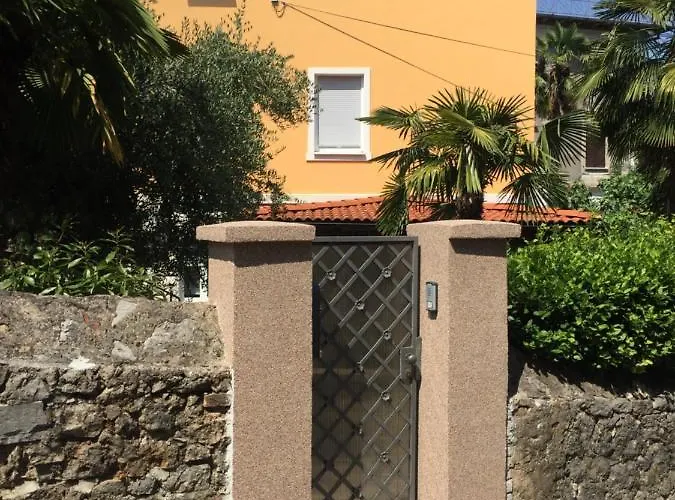 بيت ضيافة Vallelosca Garden