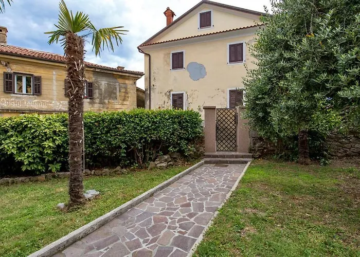 Vallelosca Garden بيت ضيافة