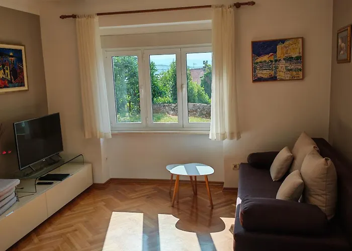 Vallelosca Garden بيت ضيافة